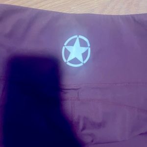 Savage barbell 3/4 leggings